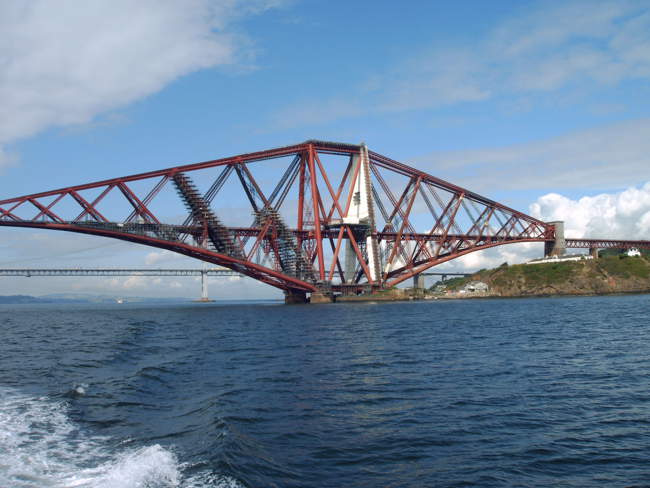 The South Cantilever of Forth Bridge from South Queensferry © Mrs Calmyn Lamb The South Cantilever of Forth Bridge from South Queensferry © Mrs Calmyn Lamb