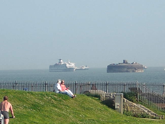 Sea View &copy; Ray Hall