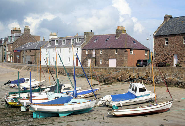 View of Stonehaven &copy; John McLeish www.images-scotland.com