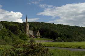 Stow &copy; Colin Bain