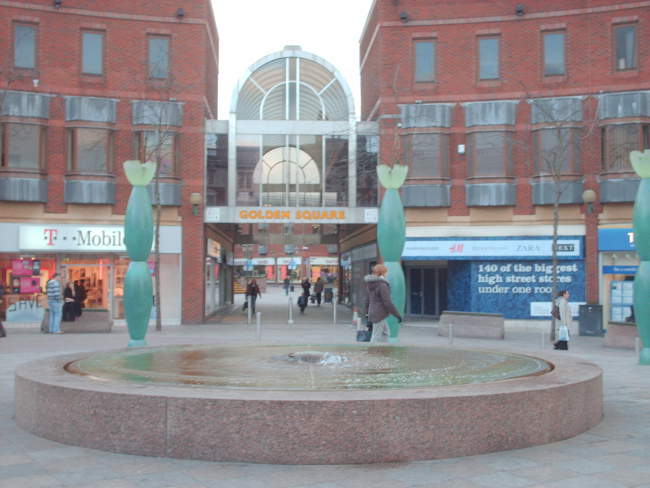 Golden Square, Warrington &copy; Dale Miles