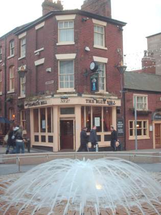 The Blue bell, Warrington &copy; Dale Miles