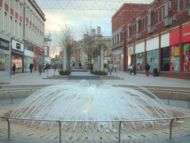 Fountains, Warrington &copy; Dale Miles