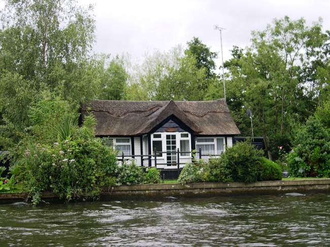Cottage on banks of River Bure, along from Wroxham &copy; Margaret Marchant